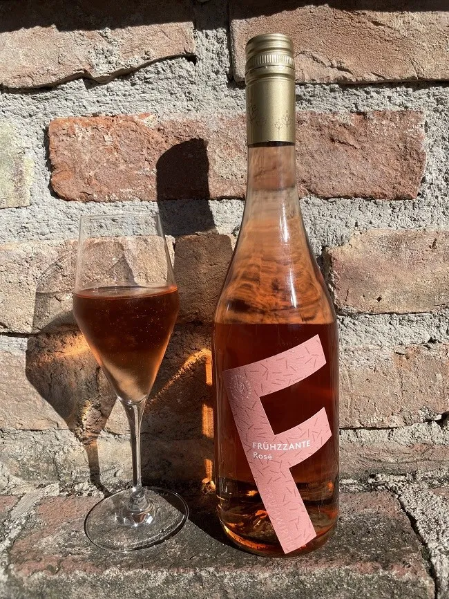 Rosé Frühzzante Pinot noir